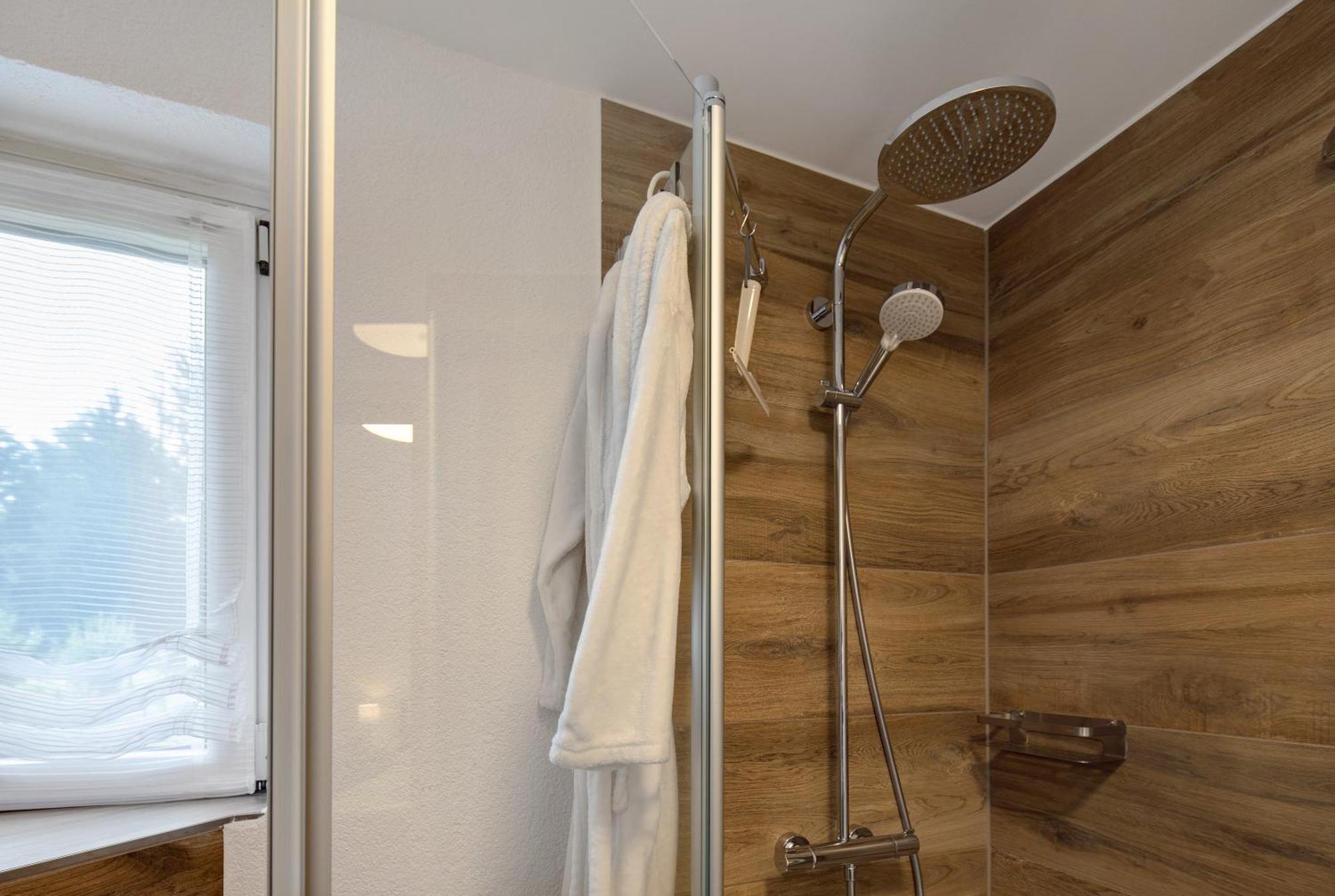 Freiensteinau Ferienwohnung Wiesenschneiders מראה חיצוני תמונה