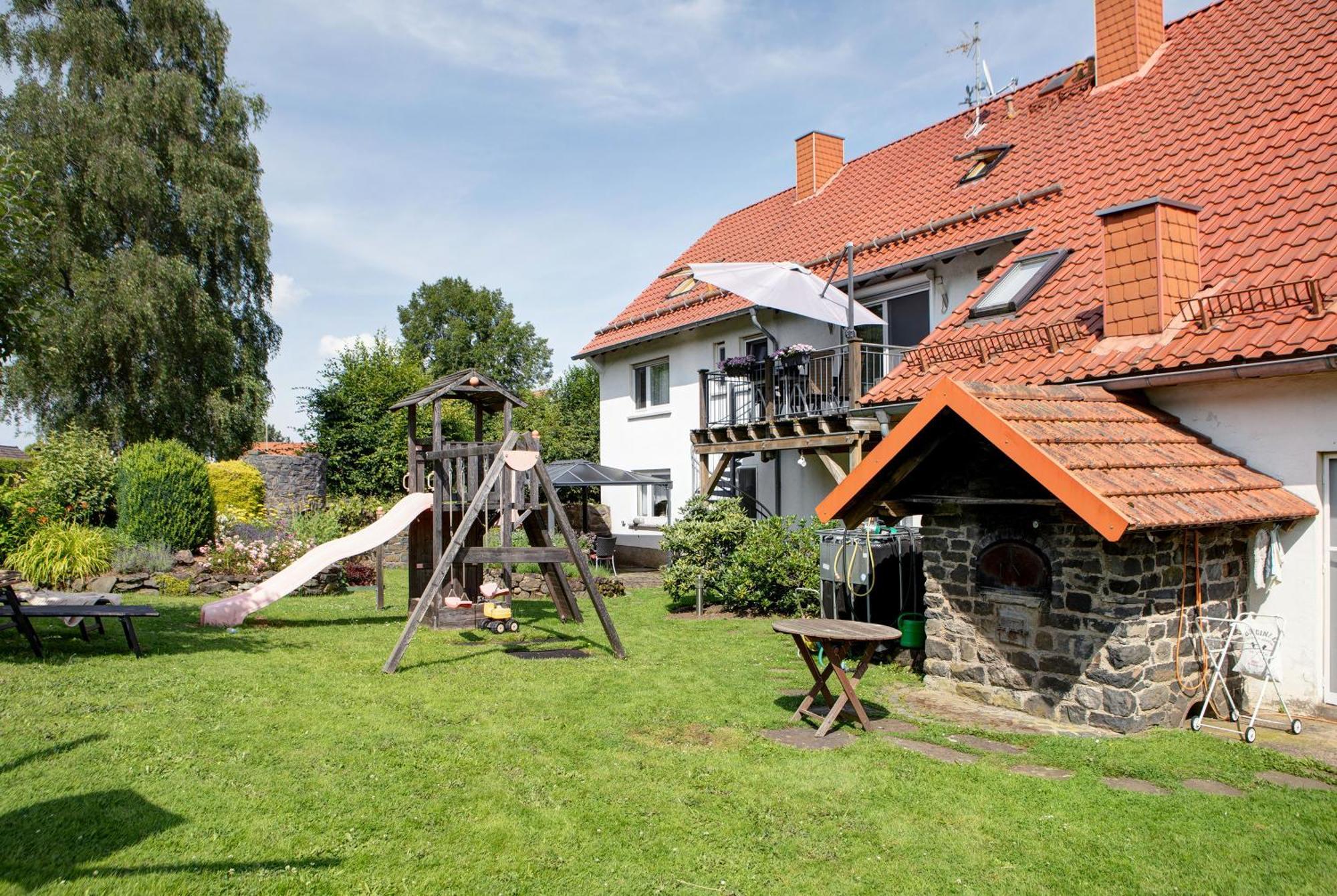 Freiensteinau Ferienwohnung Wiesenschneiders מראה חיצוני תמונה